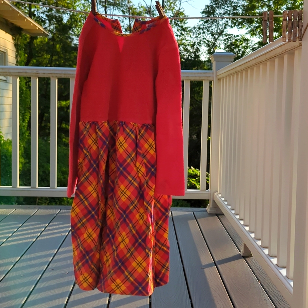 Vintage Hanna Size 120 child's dress
